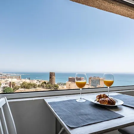 Breathtaking Studio, Amazing Views, Pool, Benalmádena