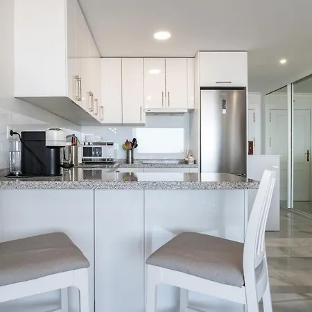 Breathtaking Studio, Amazing Views, Pool, * Benalmadena